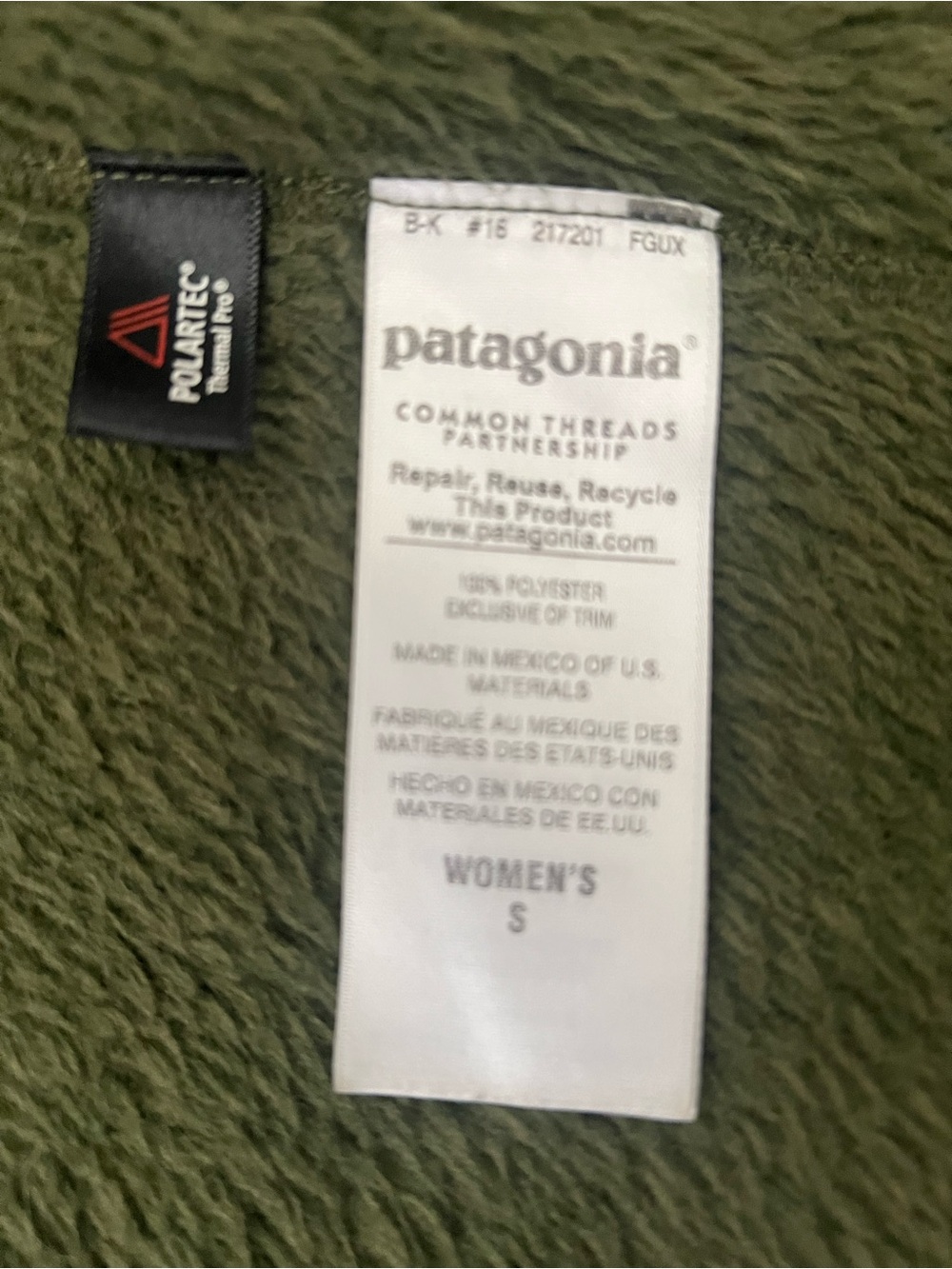 Patagonia® Women’s Full-Zip Re-Tool
Jacket. Fatigue Green. Size S. EUC - Picture 11 of 15